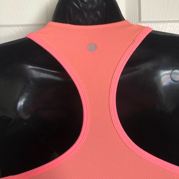 Lululemon Razorback tank - Picture 3 of 5